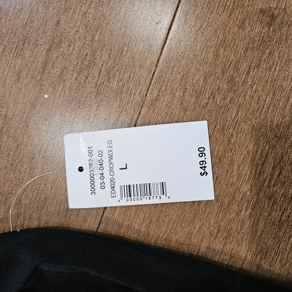 Ricki's cropped black pants size large NWT - Picture 2 of 6